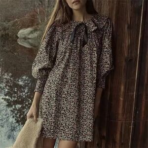 Doen Adalina Dress size Medium in Harvest Meadow floral